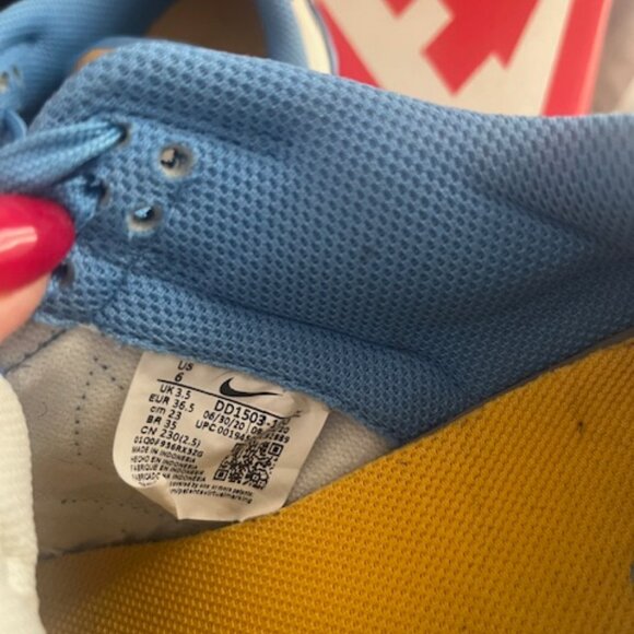 Nike Dunk Low Blue - Picture 5 of 5